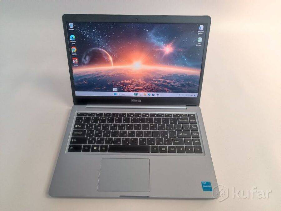 Ультрабук на Intel. Корпус металл/ IPS/ SSD/ DDR IV-8 Гб. Хорошее состояние